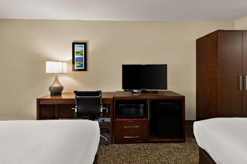 Comfort Inn & Suites Sequoia Kings Canyon image 12