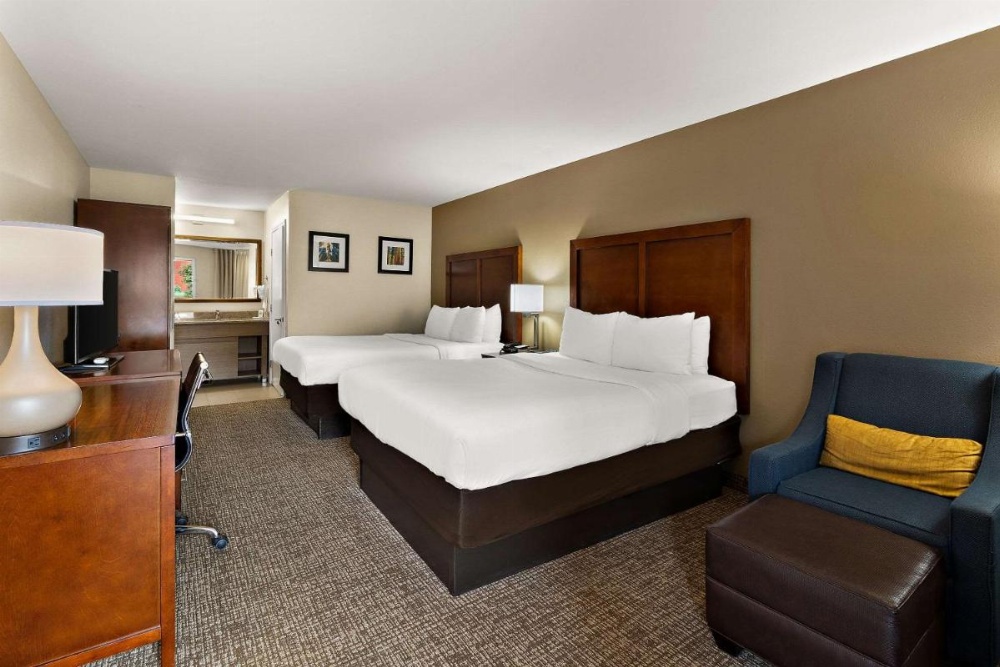 Comfort Inn & Suites Sequoia Kings Canyon Image 14