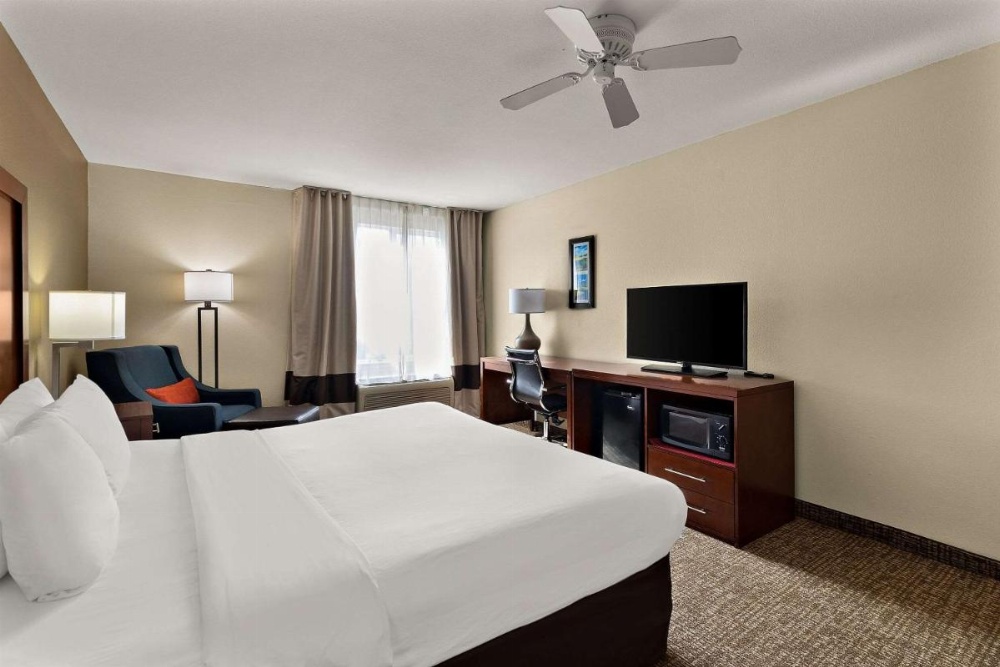 Comfort Inn & Suites Sequoia Kings Canyon Image 18